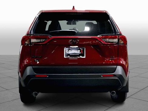 New 2025 Toyota RAV4 LE image 4