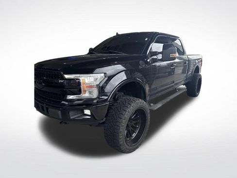 Used 2019 Ford F150 Lariat w/ Equipment Group 502A Luxury AWD/4WD image 4
