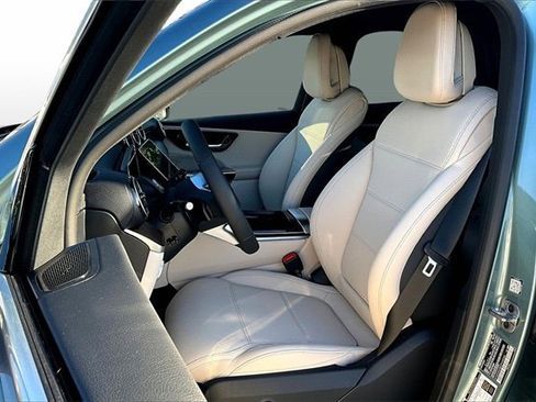 New 2026 Mercedes-Benz GLC 300 4MATIC image 12