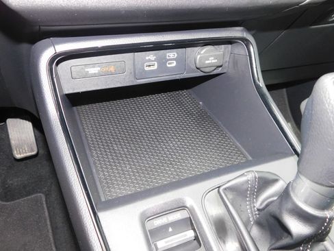 Used 2024 Honda CR-V EX image 35