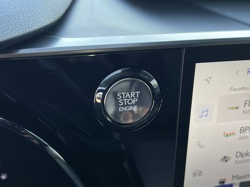 Used 2023 Lexus RX 350 350 w/ Accessory Package (Z1) image 21