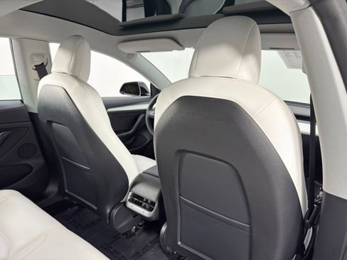 Used 2021 Tesla Model 3 Long Range image 29