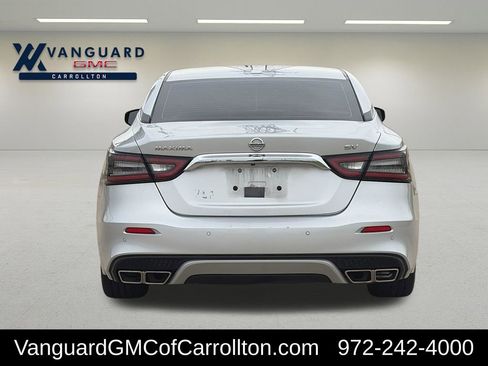 Used 2022 Nissan Maxima SV w/ Floor Mat Group FWD image 5