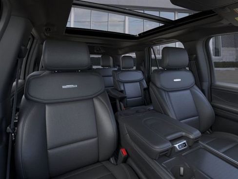 New 2025 Ford Expedition Platinum w/ Stealth Performance Package image 10