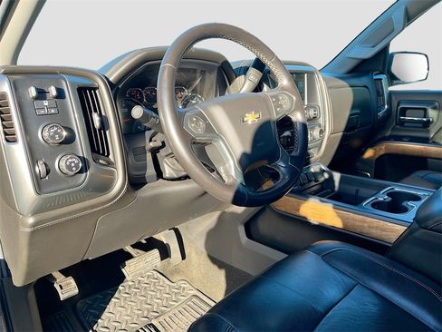 Used 2015 Chevrolet Silverado 1500 LTZ image 9