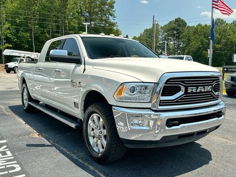 Used 2017 RAM 2500 Longhorn w/ Convenience Group RWD image 2