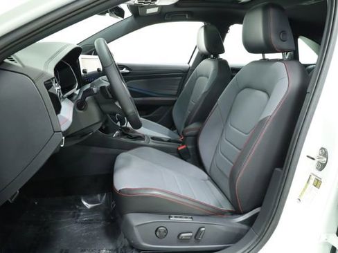New 2026 Volkswagen Jetta GLI Autobahn FWD image 30