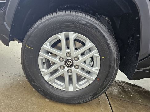 New 2025 Toyota Tundra SR5 image 9