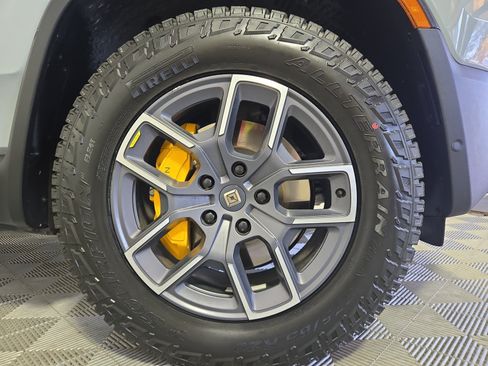 Used 2023 Rivian R1S Adventure Quad AWD/4WD image 11