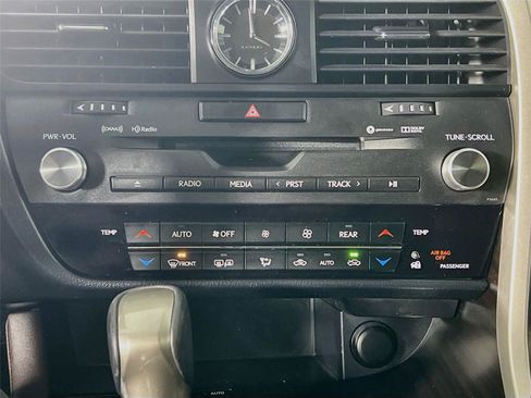 Used 2018 Lexus RX 350L AWD image 16