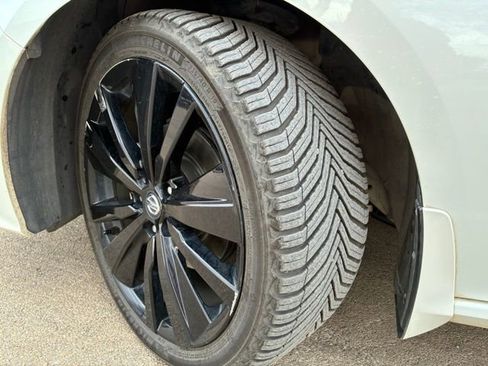 Certified 2022 Nissan Altima 2.5 SR image 10