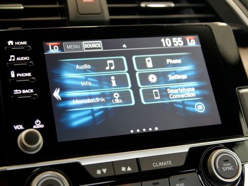 Used 2020 Honda Civic EX image 19