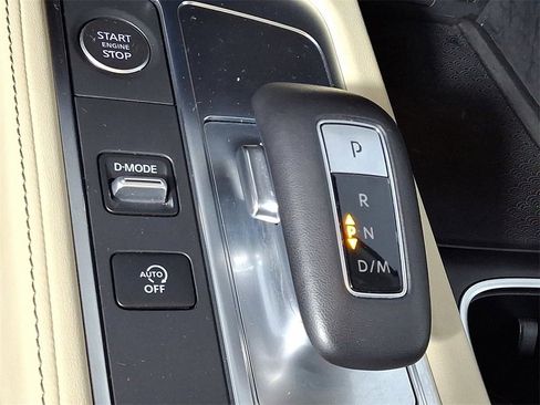 Certified 2025 INFINITI QX60 Luxe w/ Cargo Package image 18