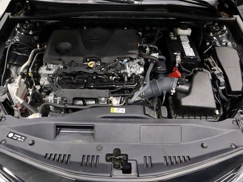 Used 2024 Toyota Camry XSE FWD image 17