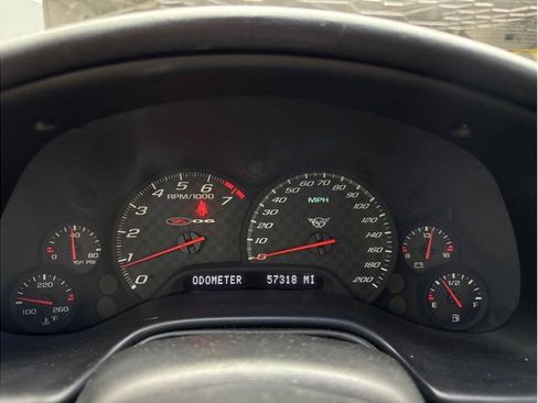 Used 2002 Chevrolet Corvette Z06 w/ Memory Pkg RWD image 10