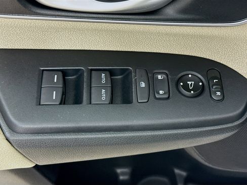 Used 2019 Honda CR-V EX image 20