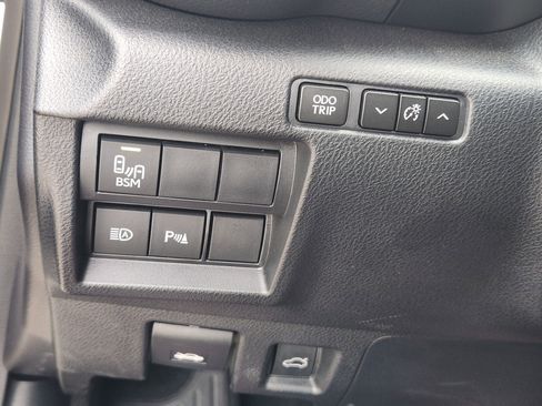 Certified 2024 Lexus RC 300 w/ Premium Package image 28