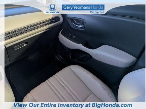 Used 2026 Honda HR-V EX-L image 18
