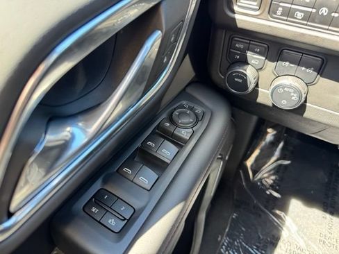 Used 2023 Chevrolet Tahoe RST w/ Luxury Package AWD/4WD image 28