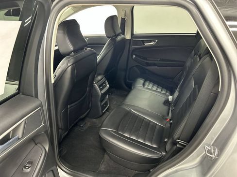 Used 2024 Ford Edge SEL AWD/4WD image 19