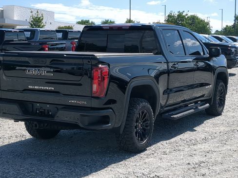 Used 2023 GMC Sierra 1500 AT4X AWD/4WD image 10