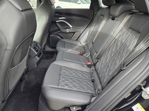 New 2025 Audi SQ5 Premium Plus image 10