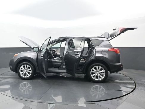 Used 2014 Toyota RAV4 Limited FWD image 32