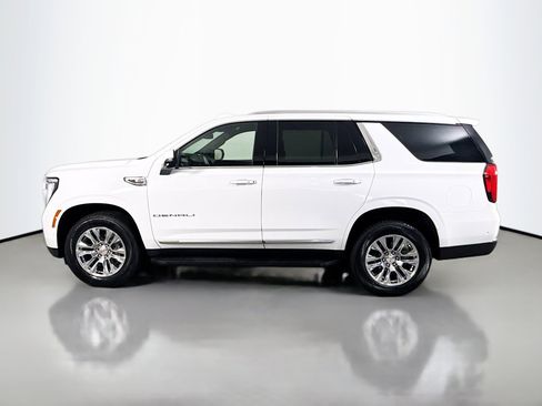 Used 2025 GMC Yukon Denali AWD/4WD image 6