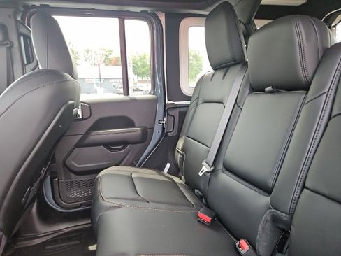 New 2025 Jeep Wrangler Unlimited Rubicon 392 image 23