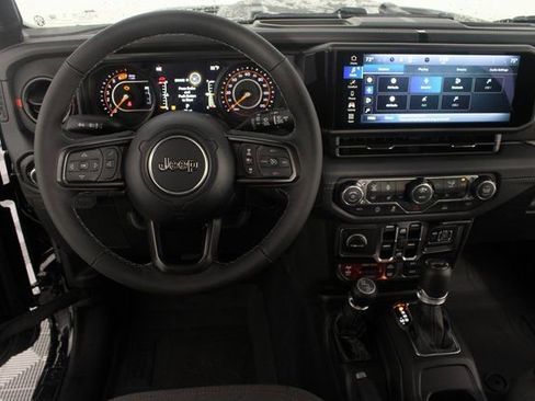 New 2026 Jeep Wrangler Unlimited Rubicon image 10