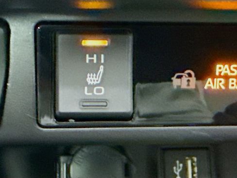 New 2025 Toyota RAV4 XLE Premium w/ Weather Package image 21