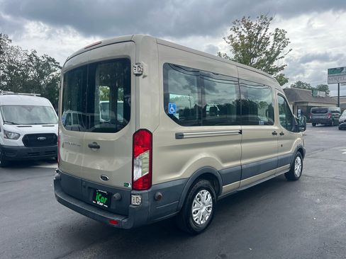 Used 2017 Ford Transit 350 XL image 9