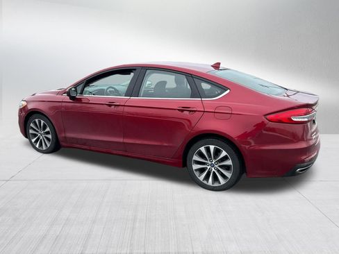 Used 2019 Ford Fusion SE AWD/4WD image 7