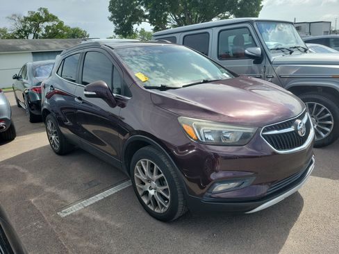 Used 2018 Buick Encore Sport Touring w/ Safety Package FWD image 2