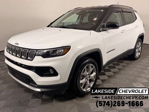 Used 2022 Jeep Compass Limited AWD/4WD image 1
