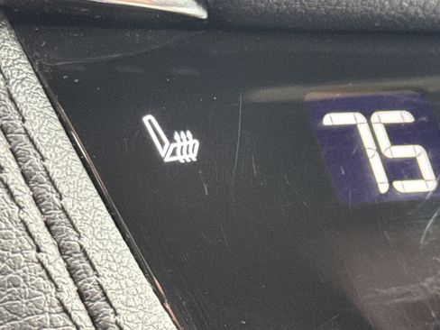 Used 2021 Cadillac XT5 Sportv image 14