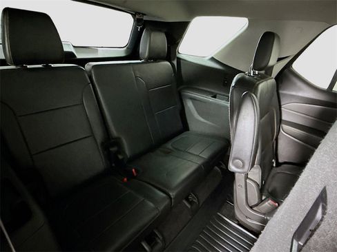 Used 2018 Chevrolet Traverse Premier w/ Redline Edition image 22