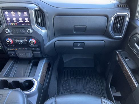 Used 2019 GMC Sierra 1500 Denali w/ Denali Ultimate Package AWD/4WD image 34