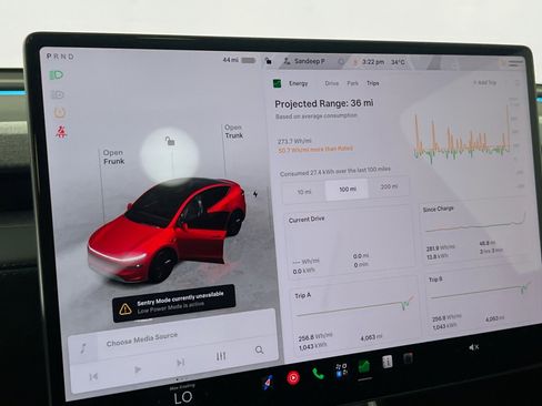 Used 2026 Tesla Model Y 2WD image 27