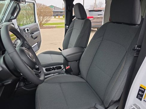 New 2026 Jeep Wrangler Unlimited Sport image 14