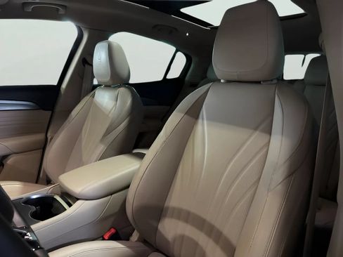 Used 2023 Maserati Grecale GT AWD/4WD image 13