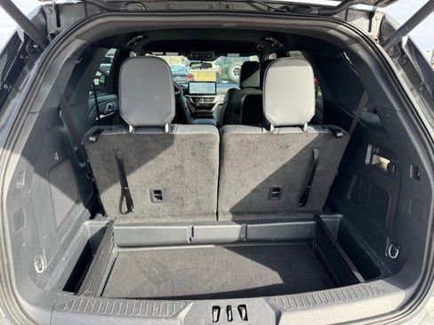 Certified 2025 Ford Explorer ST-Line w/ ST-Line Street Pack image 30