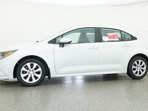 New 2026 Toyota Corolla LE FWD image 31