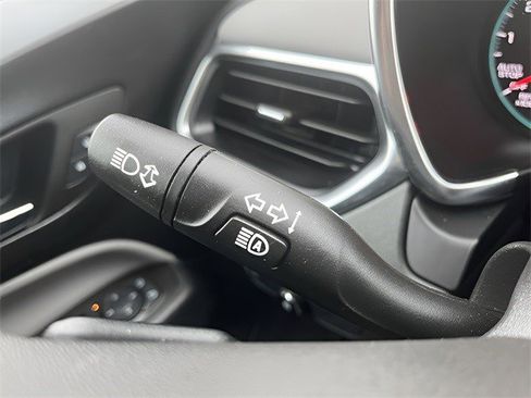 Certified 2024 Chevrolet Equinox LS image 18