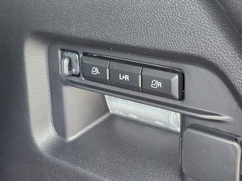 Used 2025 Ford Explorer ST image 13