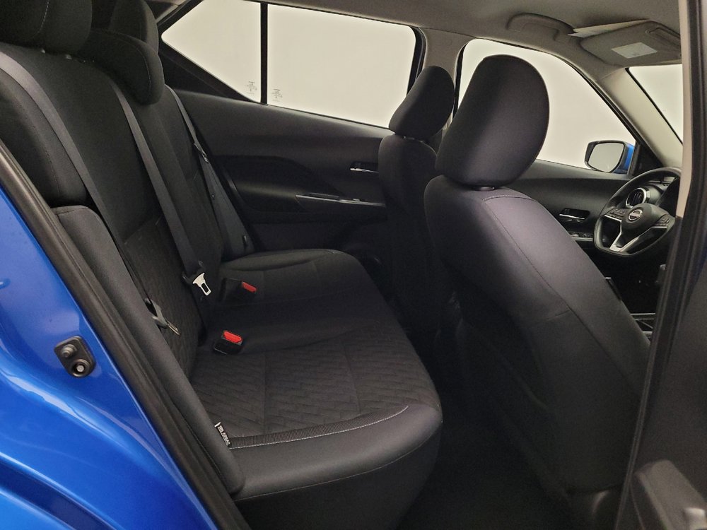 Used 2023 Nissan Kicks SV FWD image 19