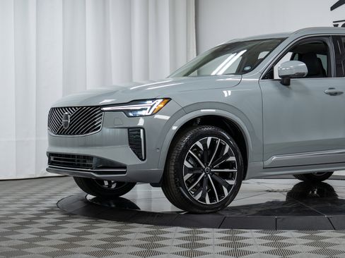 New 2026 Volvo XC90 B6 Plus w/ Protection Package Premier image 26