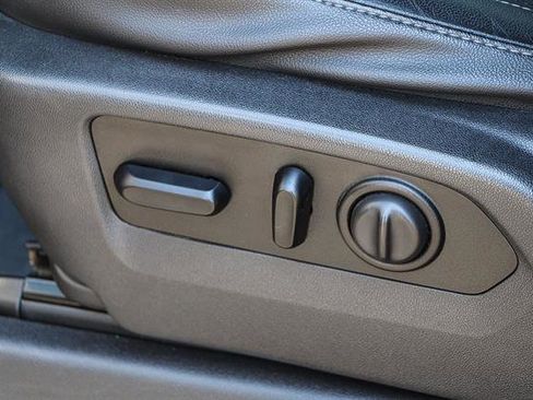 Used 2020 Chevrolet Silverado 2500 LTZ w/ LTZ Plus Package image 19