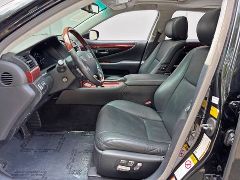Used 2007 Lexus LS 460 L image 16