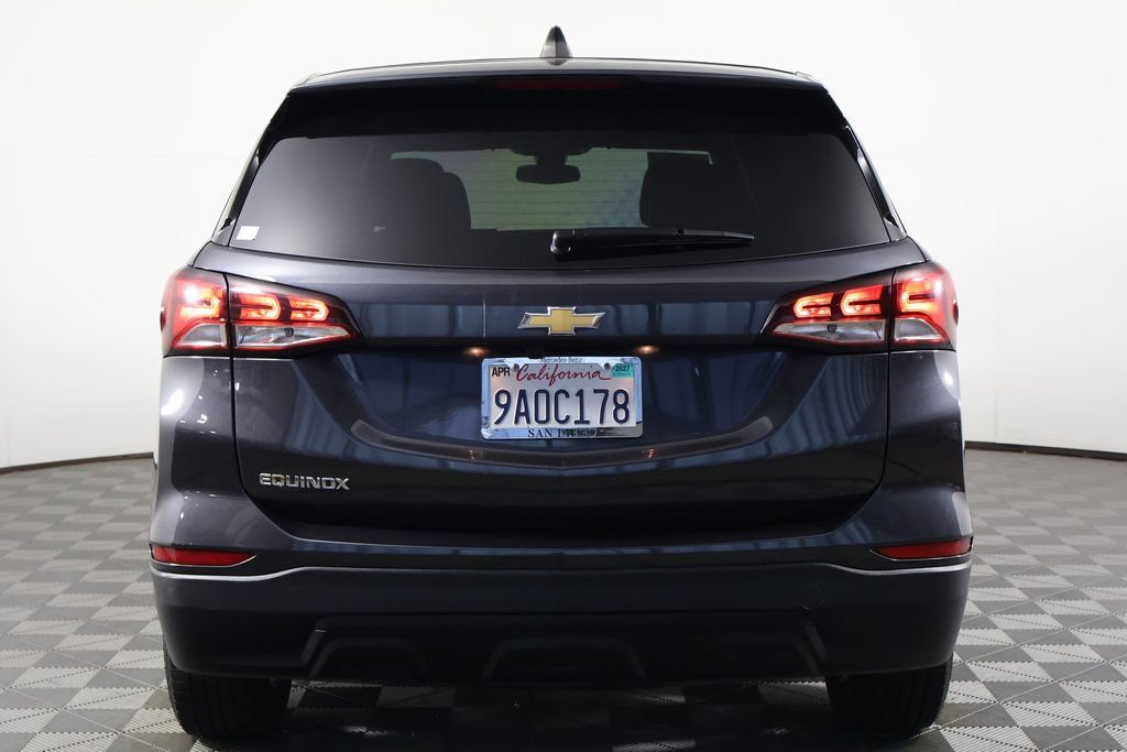 Used 2022 Chevrolet Equinox LS w/ LS Convenience Package FWD image 5